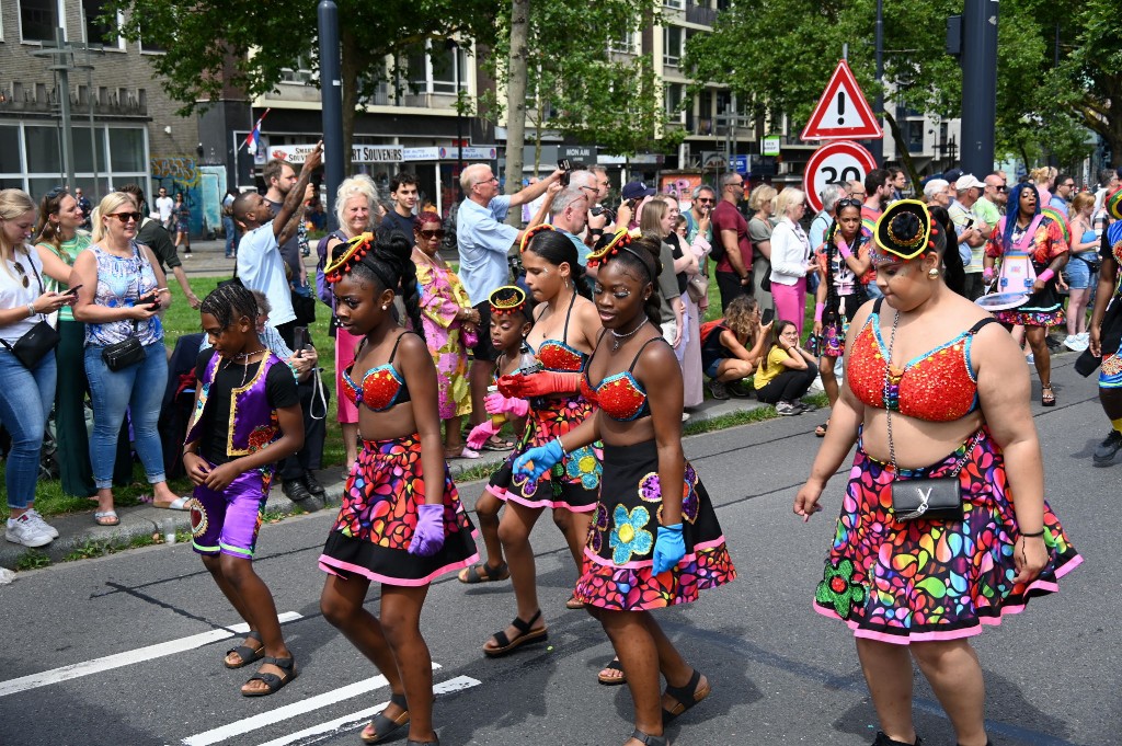 ../Images/Zomercarnaval 2024 067.jpg